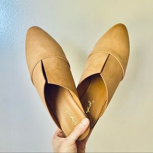 NWT Qupid Tan Tuxedo Mules